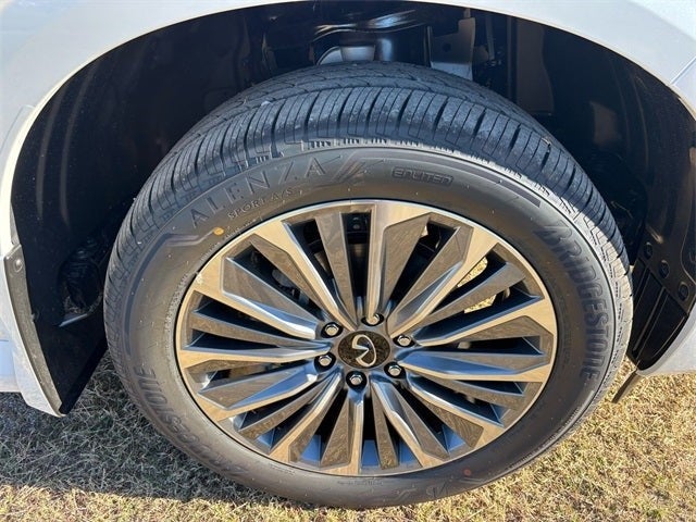 2026 INFINITI QX80 Luxe 4WD