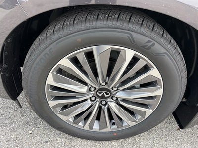 2026 INFINITI QX80 Luxe 4WD