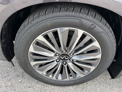 2026 INFINITI QX80 Luxe 4WD