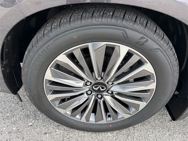 2026 INFINITI QX80 Luxe 4WD