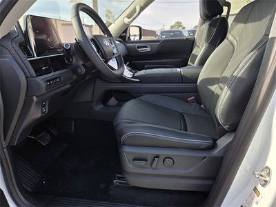 2026 INFINITI QX80 Luxe 4WD