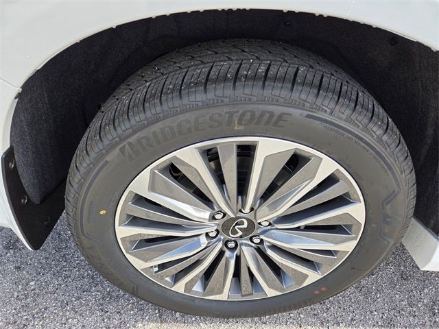 2026 INFINITI QX80 Luxe 4WD