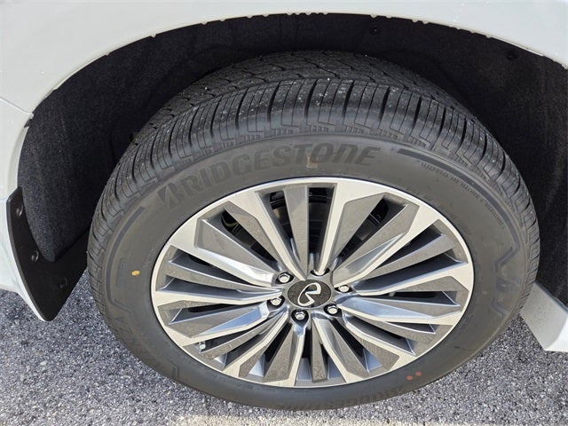 2026 INFINITI QX80 Luxe 4WD