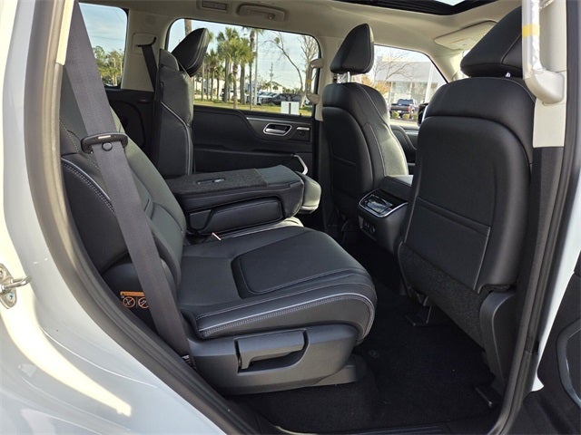 2026 INFINITI QX80 Luxe 4WD