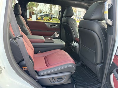 2026 INFINITI QX80 Autograph 4WD