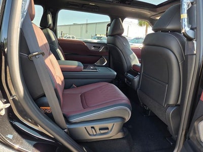 2026 INFINITI QX80 Autograph 4WD