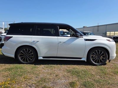 2026 INFINITI QX80 AUTOGRAPH