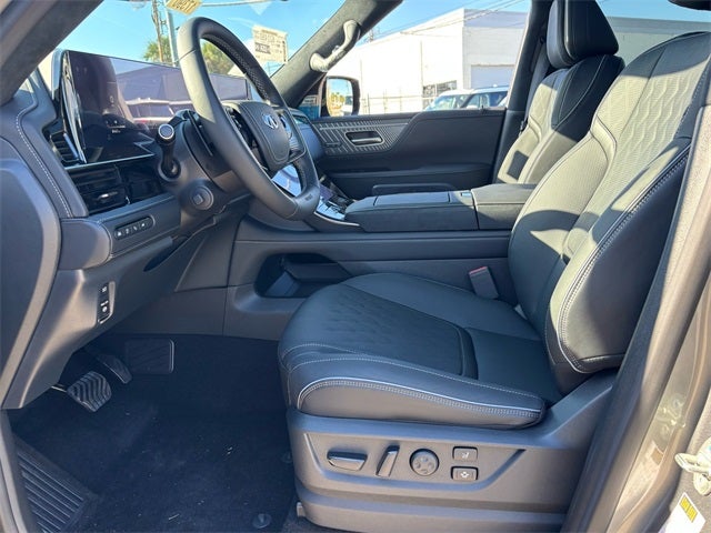 2026 INFINITI QX80 Autograph 4WD