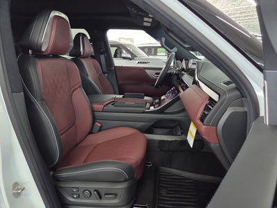 2027 INFINITI QX80 Autograph 4WD