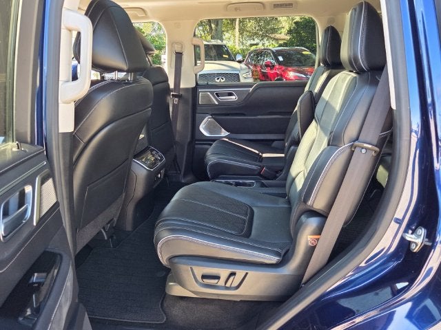 2025 INFINITI QX80 Sensory 4WD