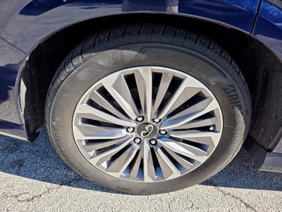 2025 INFINITI QX80 Sensory 4WD