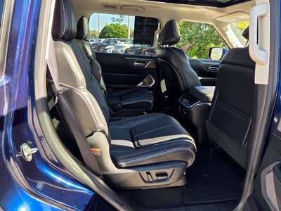 2025 INFINITI QX80 Sensory 4WD