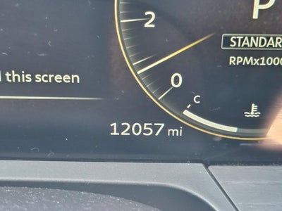 2025 INFINITI QX80 Sensory 4WD
