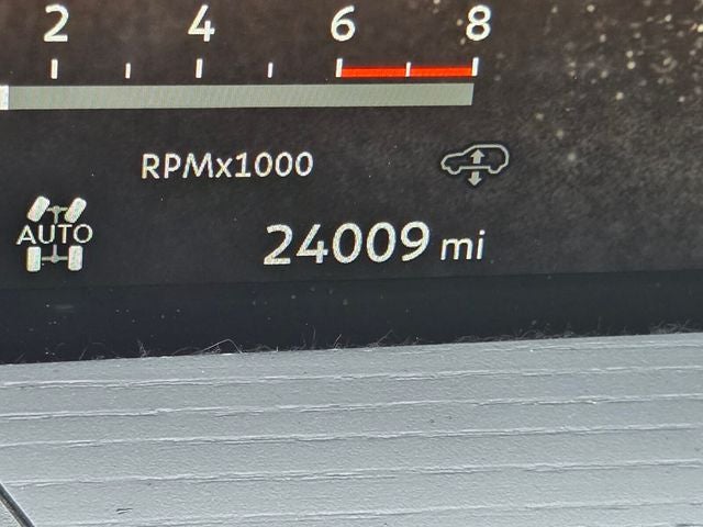 2025 INFINITI QX80 Sensory 4WD