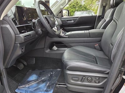 2025 INFINITI QX80 Sensory 4WD
