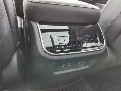 2025 INFINITI QX80 Sensory 4WD