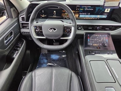 2025 INFINITI QX80 Sensory 4WD