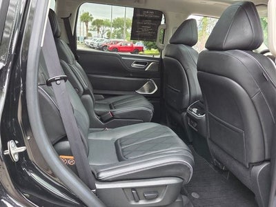 2025 INFINITI QX80 Sensory 4WD