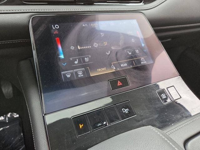 2025 INFINITI QX80 Sensory 4WD