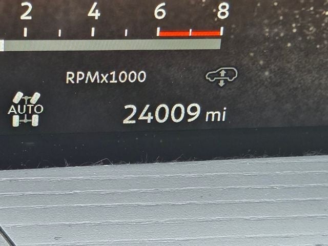 2025 INFINITI QX80 Sensory 4WD