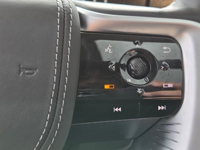 2025 INFINITI QX80 Sensory 4WD