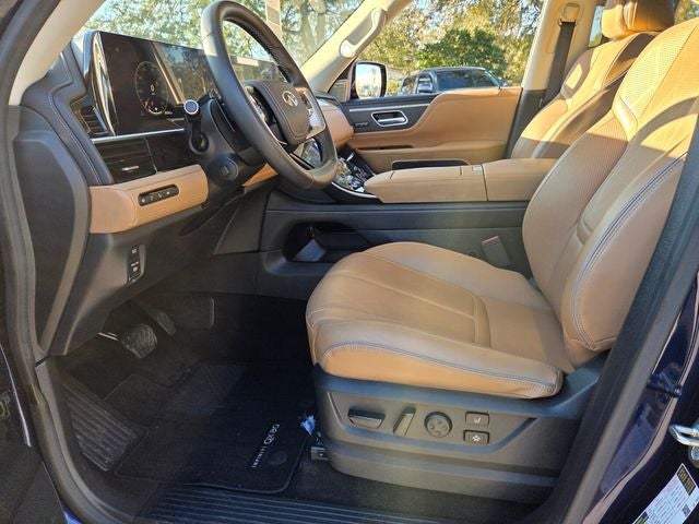 2025 INFINITI QX80 Sensory 4WD