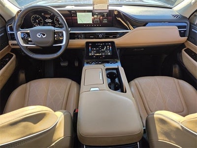 2025 INFINITI QX80 Sensory 4WD