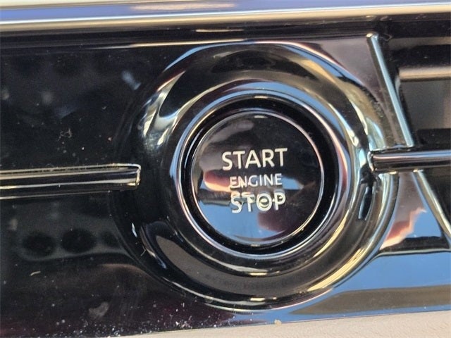 2025 INFINITI QX80 Sensory 4WD