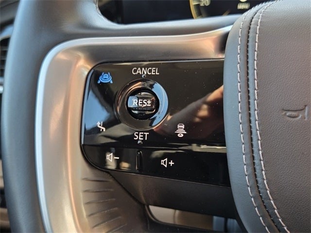 2025 INFINITI QX80 Sensory 4WD