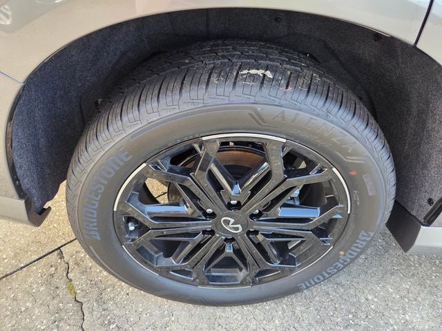 2027 INFINITI QX80 Sport 4WD