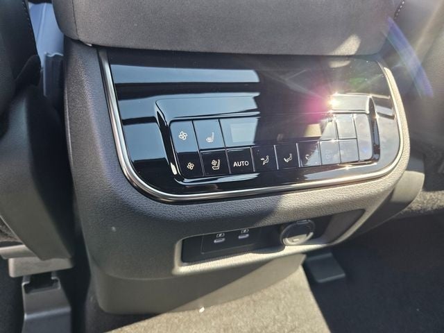 2027 INFINITI QX80 Sport 4WD