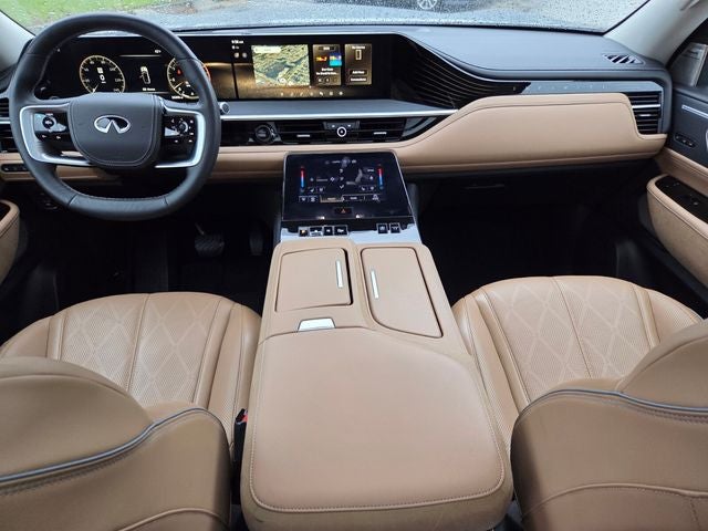 2025 INFINITI QX80 Sensory 4WD