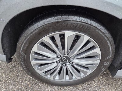 2025 INFINITI QX80 Sensory 4WD