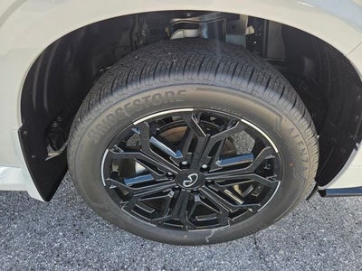 2027 INFINITI QX80 Sport 4WD