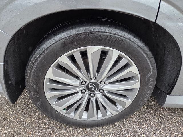 2025 INFINITI QX80 Sensory 4WD