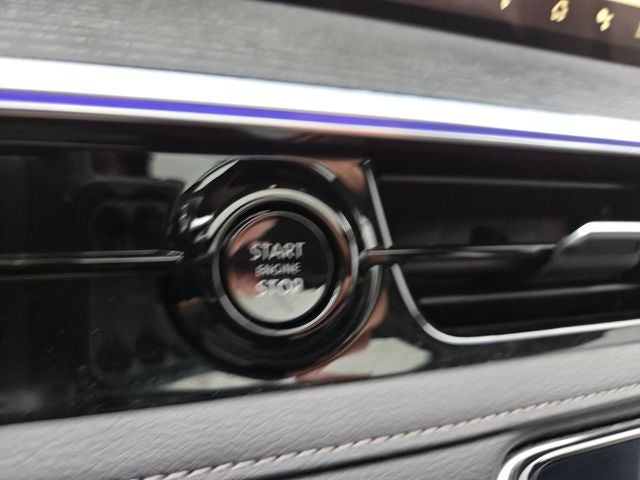 2025 INFINITI QX80 Sensory 4WD