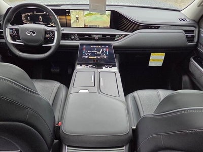 2025 INFINITI QX80 Sensory 4WD