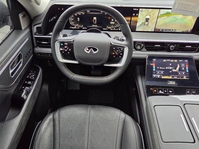 2025 INFINITI QX80 Sensory 4WD