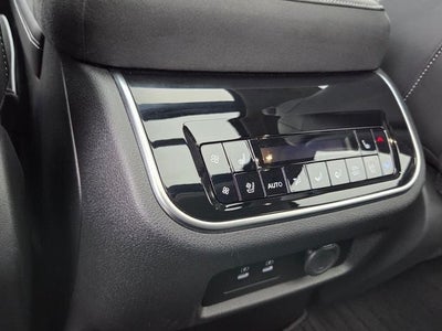 2025 INFINITI QX80 Sensory 4WD