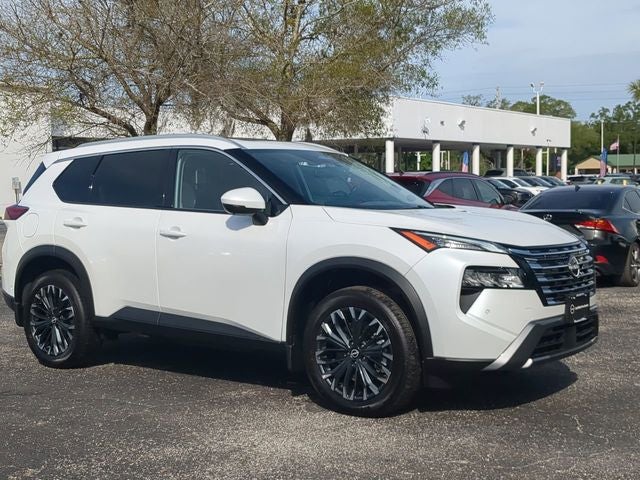 2025 Nissan Rogue SL