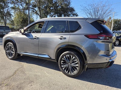 2024 Nissan Rogue Platinum