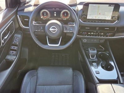 2023 Nissan Rogue Platinum SUPER CLEAN