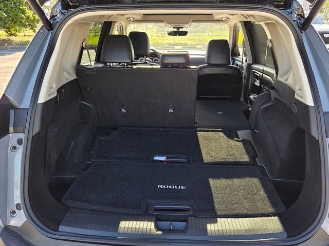 2023 Nissan Rogue Platinum SUPER CLEAN