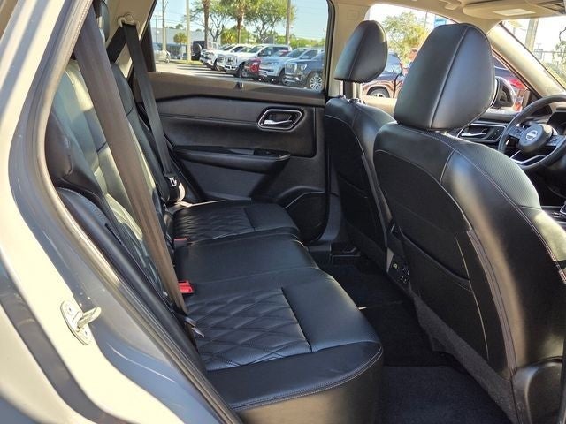 2023 Nissan Rogue Platinum SUPER CLEAN