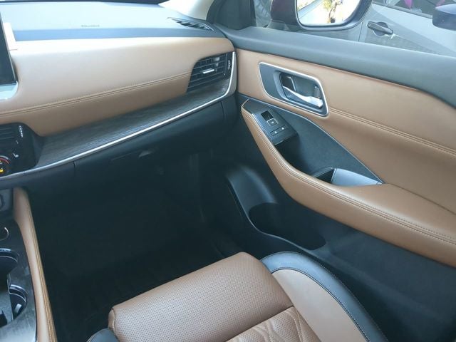 2024 Nissan Rogue Platinum