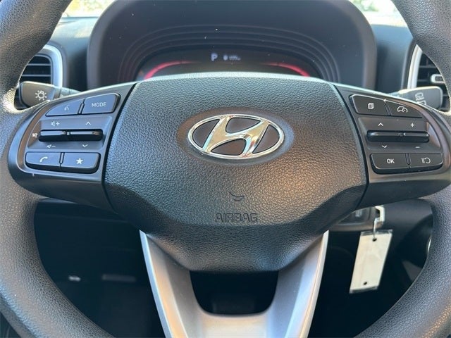2023 Hyundai Venue SE