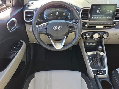 2025 Hyundai Venue SEL
