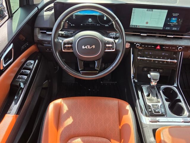 2024 Kia Carnival SX