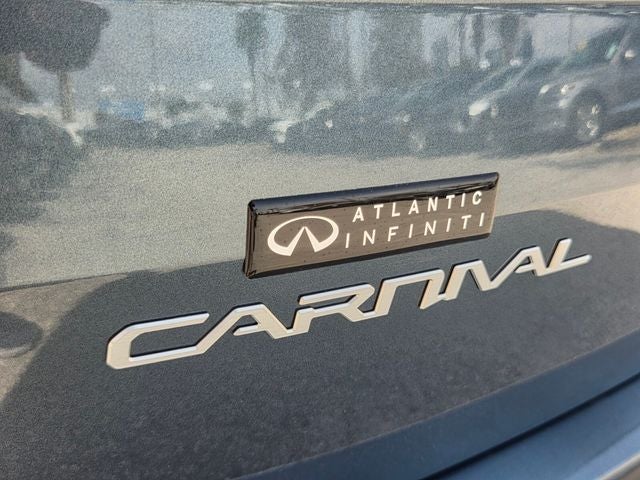 2024 Kia Carnival SX