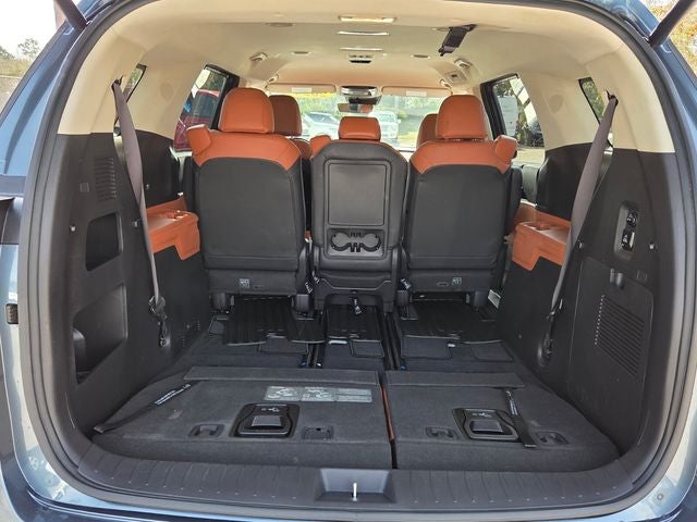 2024 Kia Carnival SX